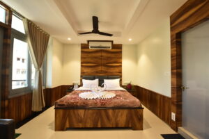 Superior Front View Room2